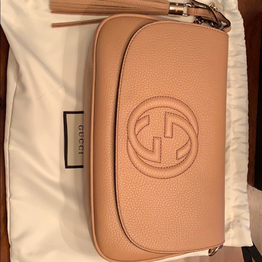 Gucci soho leather crossbody bag